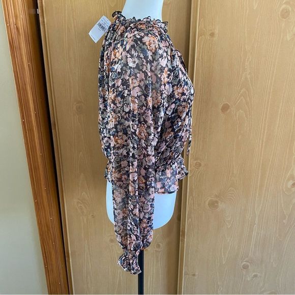 American Eagle • Chiffon Lace Up Blouse in Washed Black - Picture 10 of 15